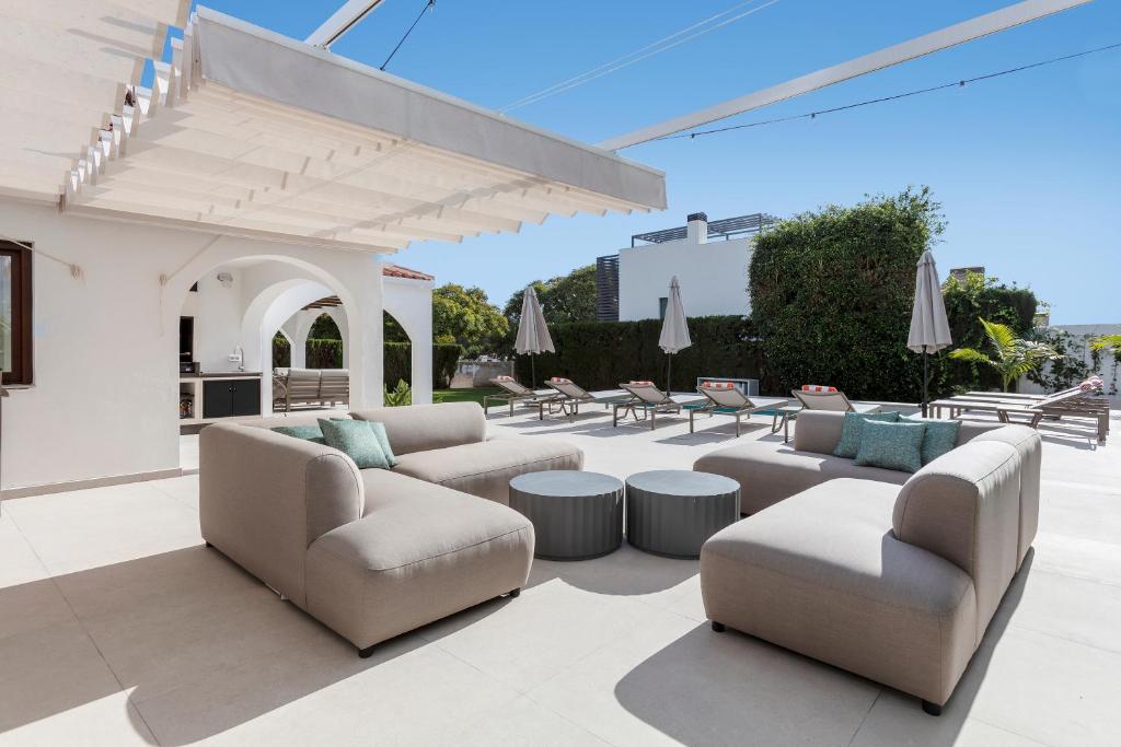 Poolside terrace