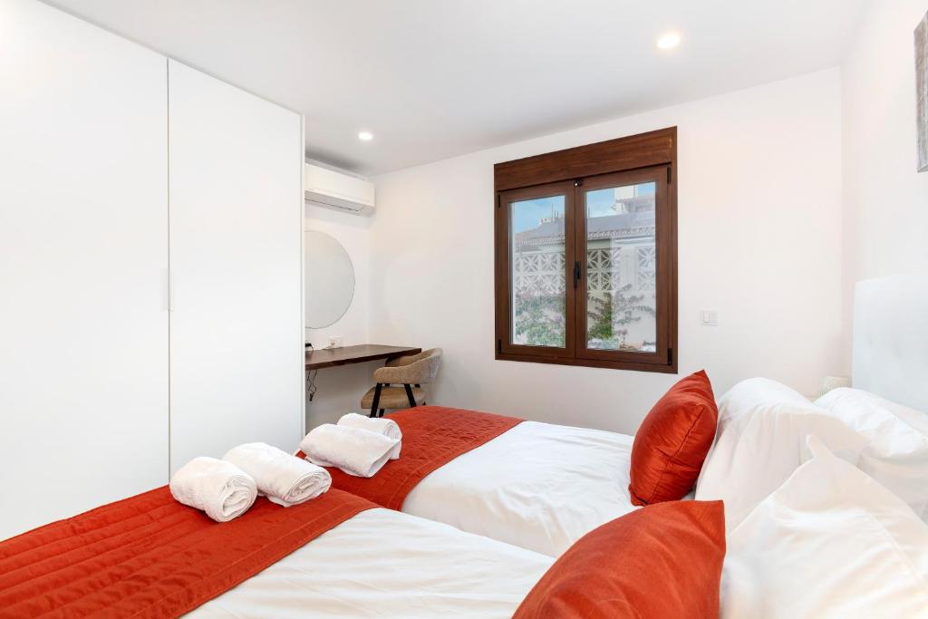 Twin bedroom